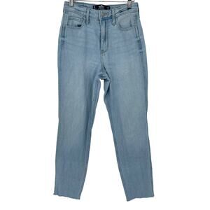 Hollister Ultra High Rise Mom Jeans Light Wash Size 25 Distressed Denim